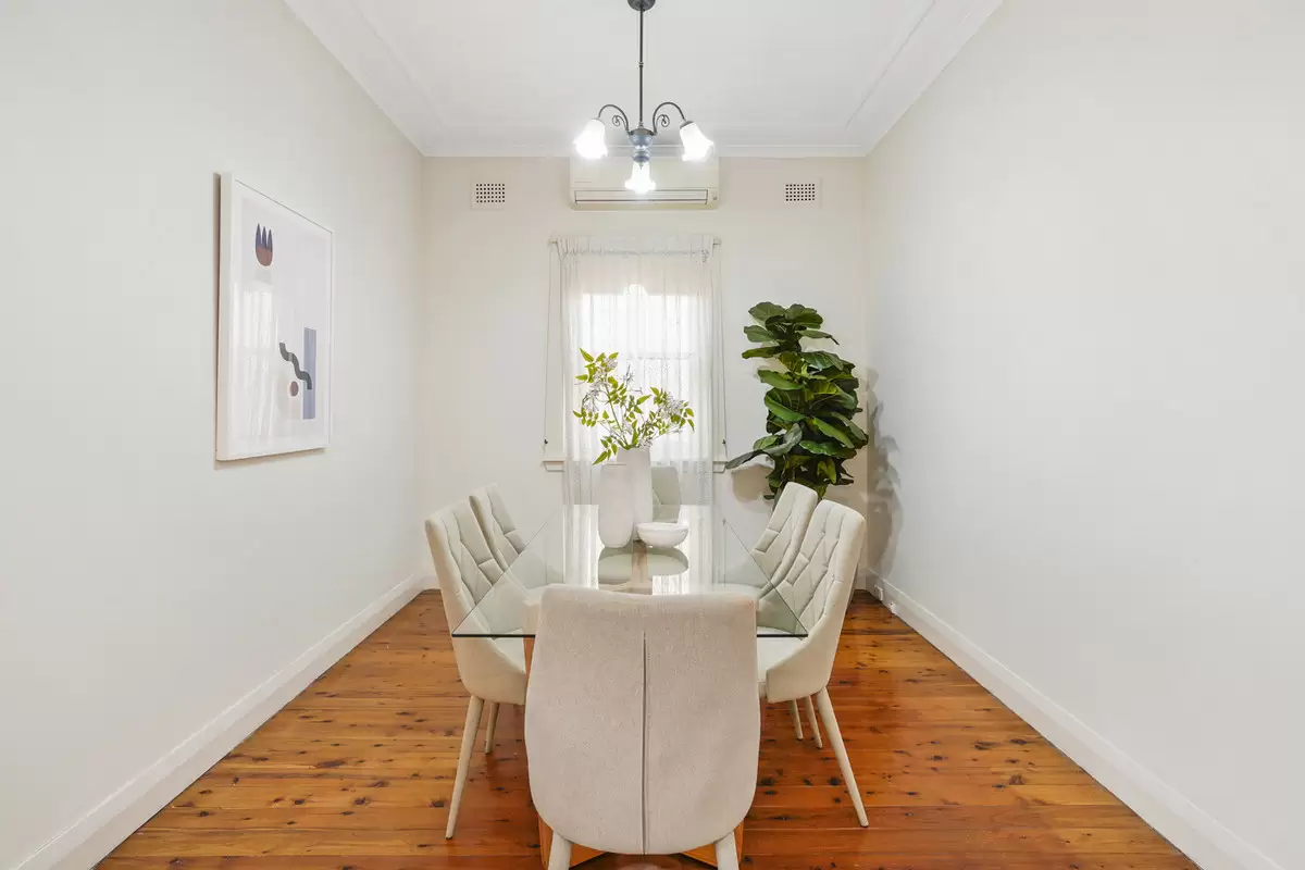 26 King Street, Ashbury Sold by Rich & Oliva - image 10
