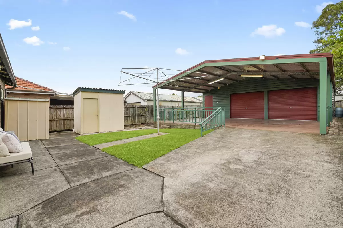 26 King Street, Ashbury Sold by Rich & Oliva - image 13