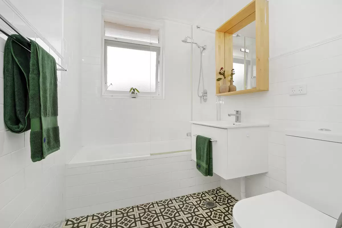 8/24 Clyde Street, Croydon Park Sold by Rich & Oliva - image 6