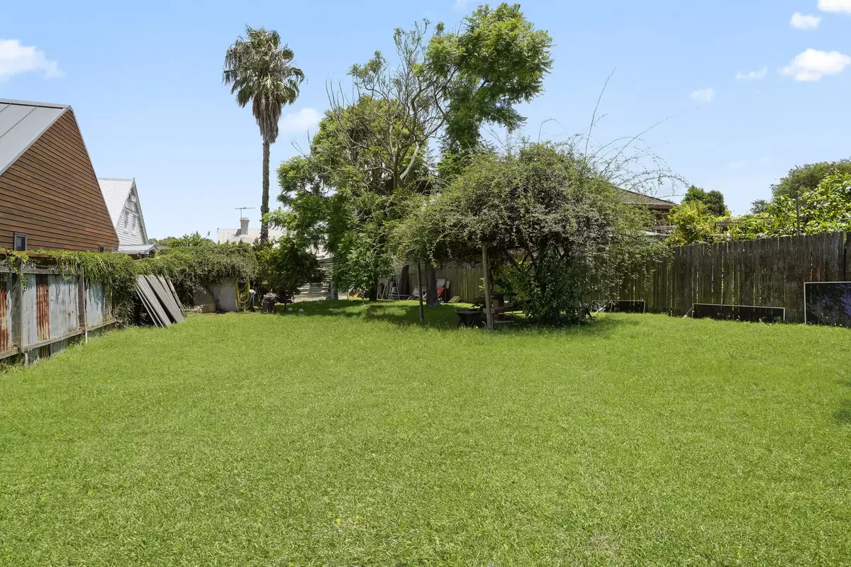 22 Cromwell Street, Croydon Sold by Rich & Oliva - image 4