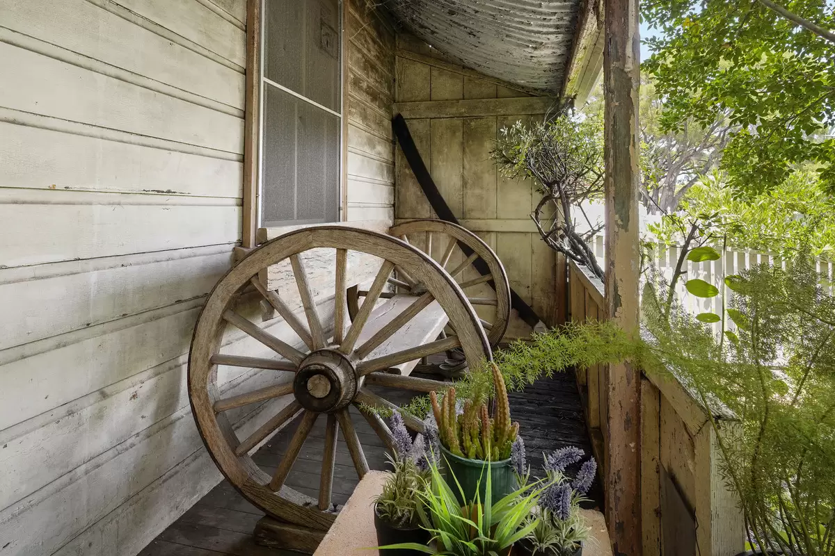 22 Cromwell Street, Croydon Sold by Rich & Oliva - image 5