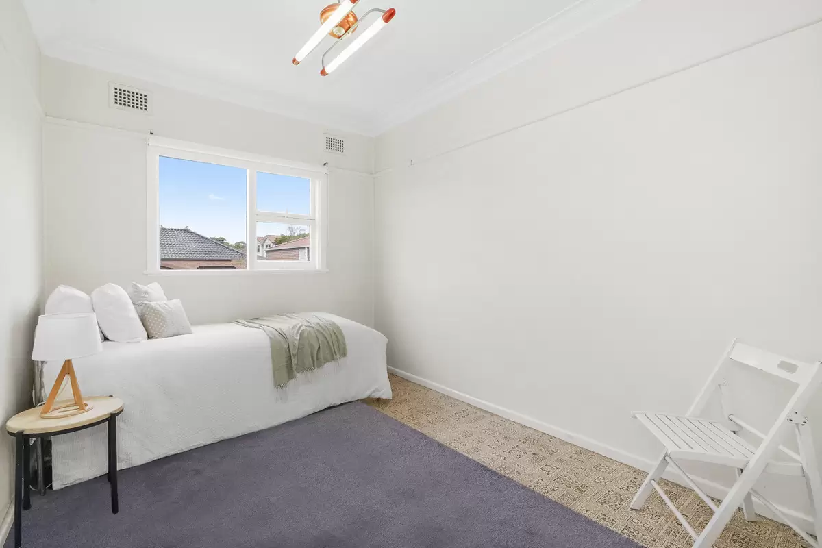 12 Forbes Street, Croydon Park Sold by Rich & Oliva - image 8