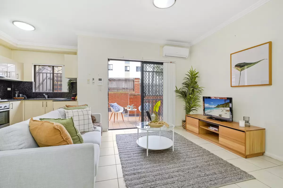 5/260-264 Liverpool Road, Enfield Sold by Rich & Oliva - image 3