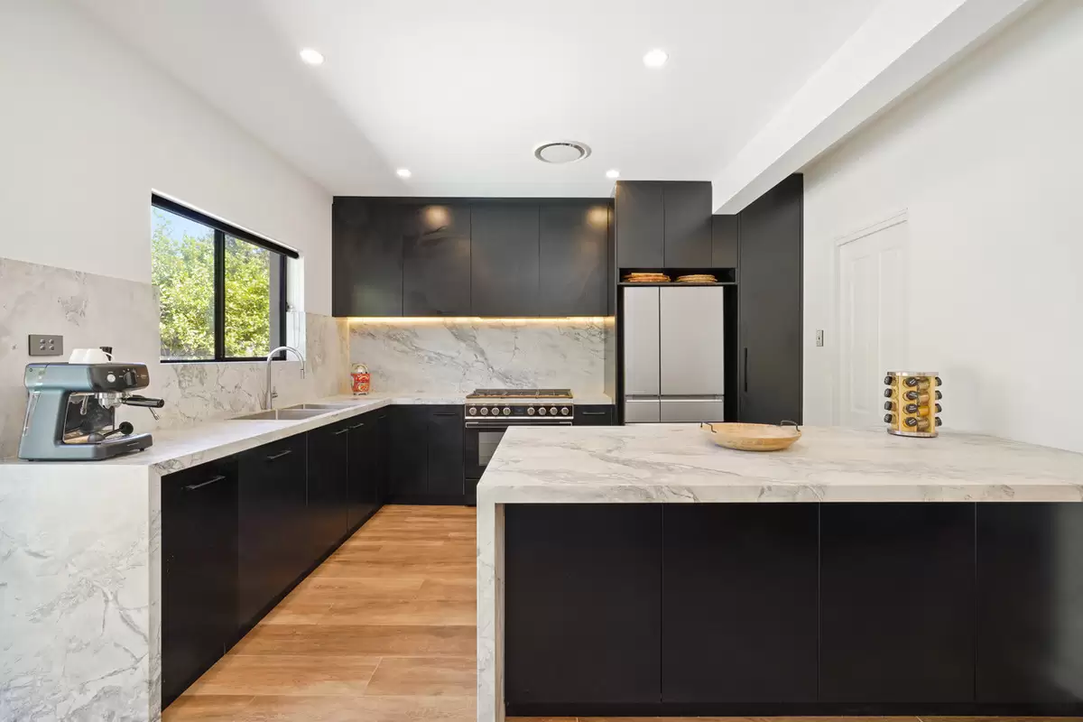 32 Morris Avenue, Croydon Park Sold by Rich & Oliva - image 4