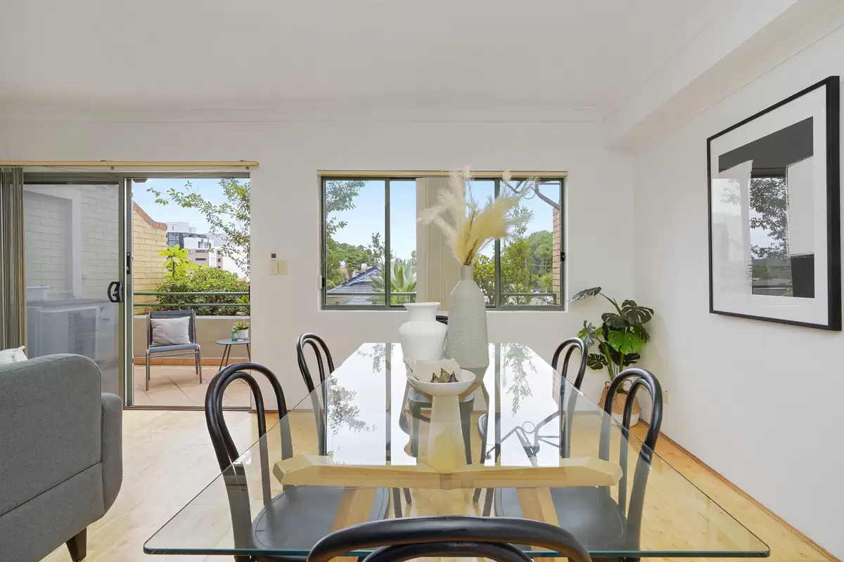 19/266-274 Burwood Road, Burwood Sold by Rich & Oliva - image 3