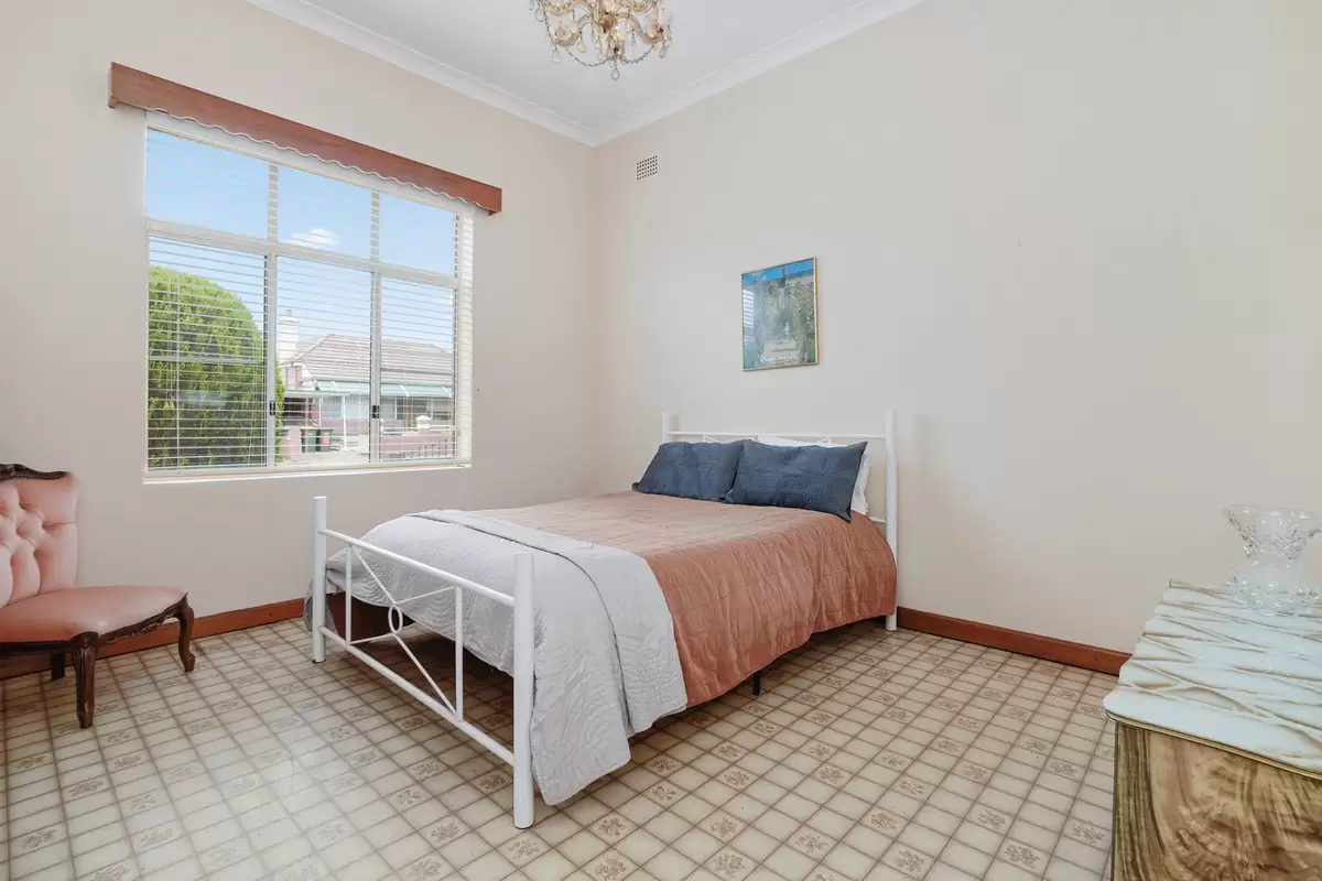 89 Greenhills Street, Croydon Park Sold by Rich & Oliva - image 8