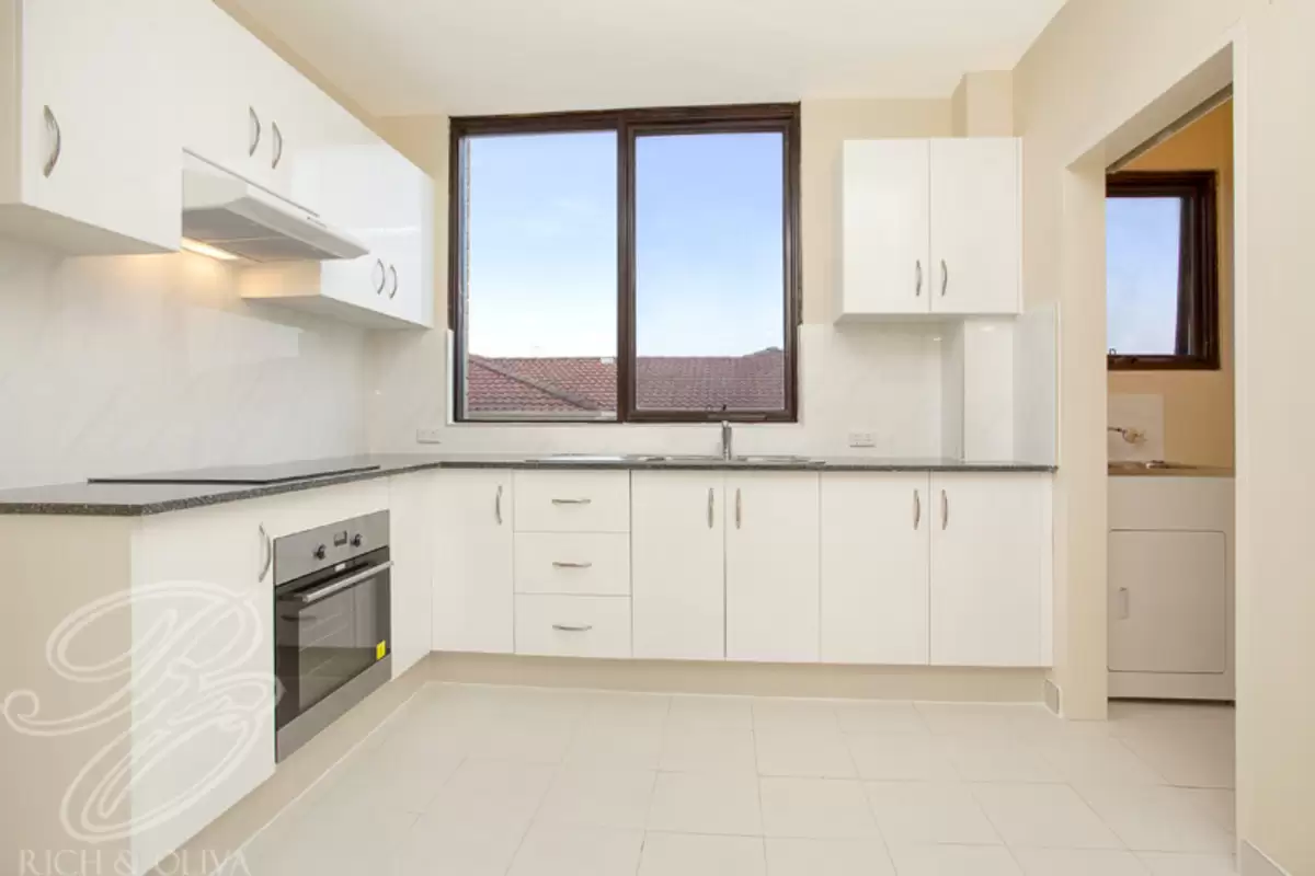 5/154 Croydon Avenue, Croydon Park Sold by Rich & Oliva - image 4