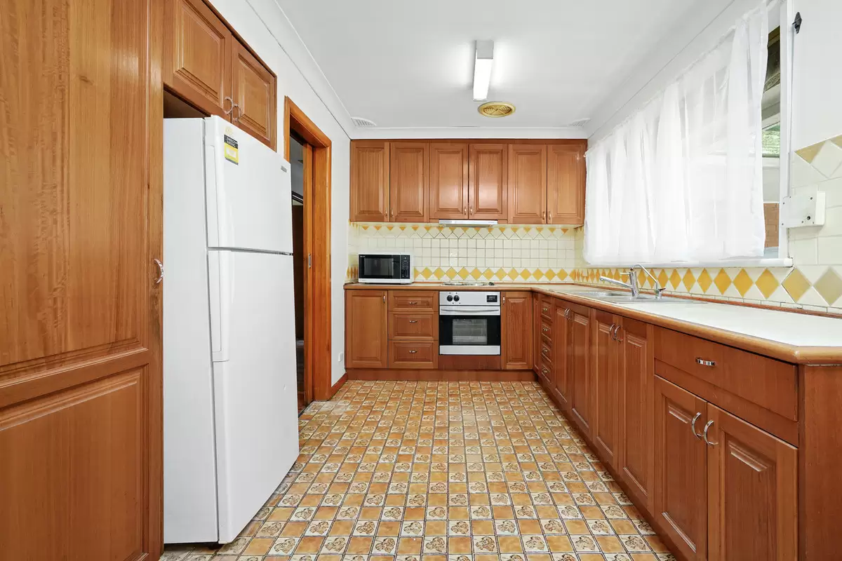 25B Derribong Street, Villawood Sold by Rich & Oliva - image 4