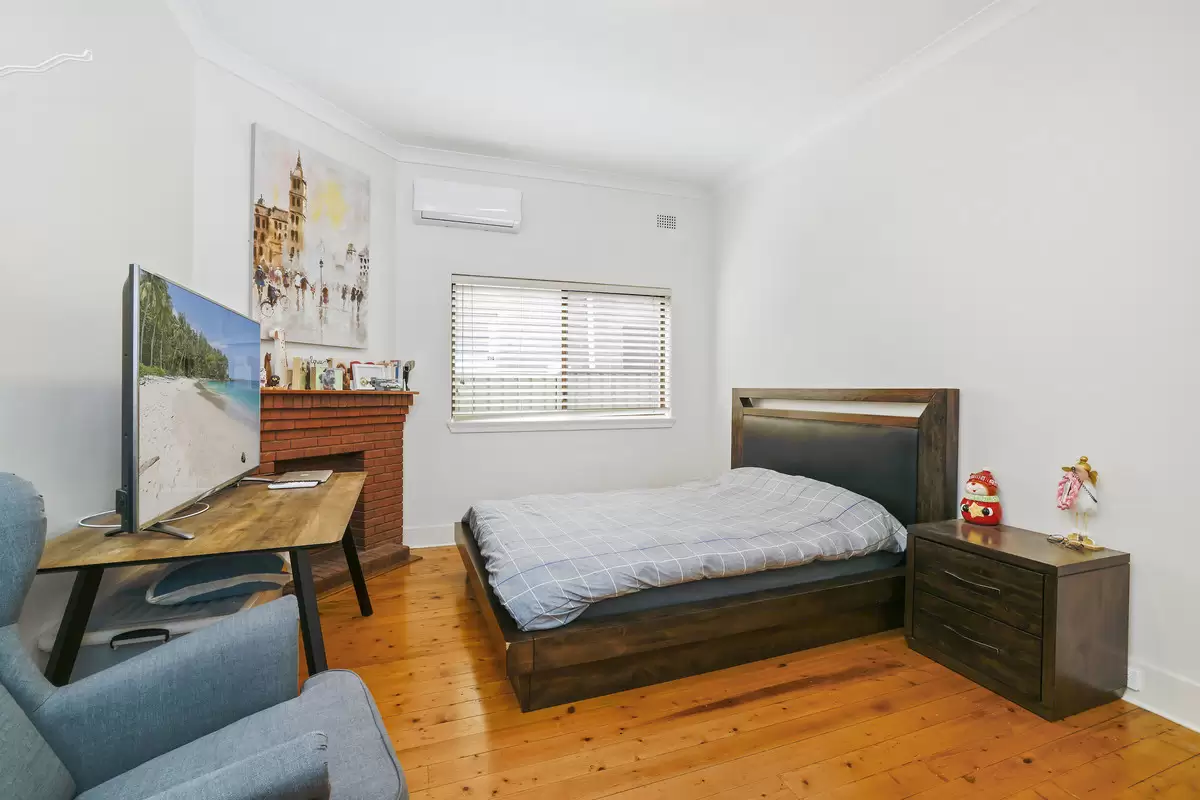 80 Hay Street, Ashbury Sold by Rich & Oliva - image 3