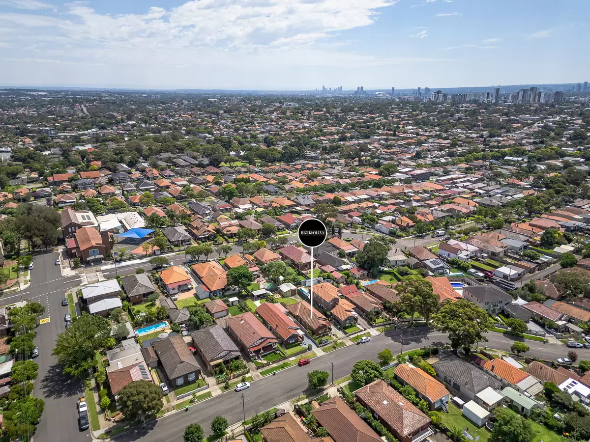 15 Goodlet Street, Ashbury Sold by Rich & Oliva - image 14