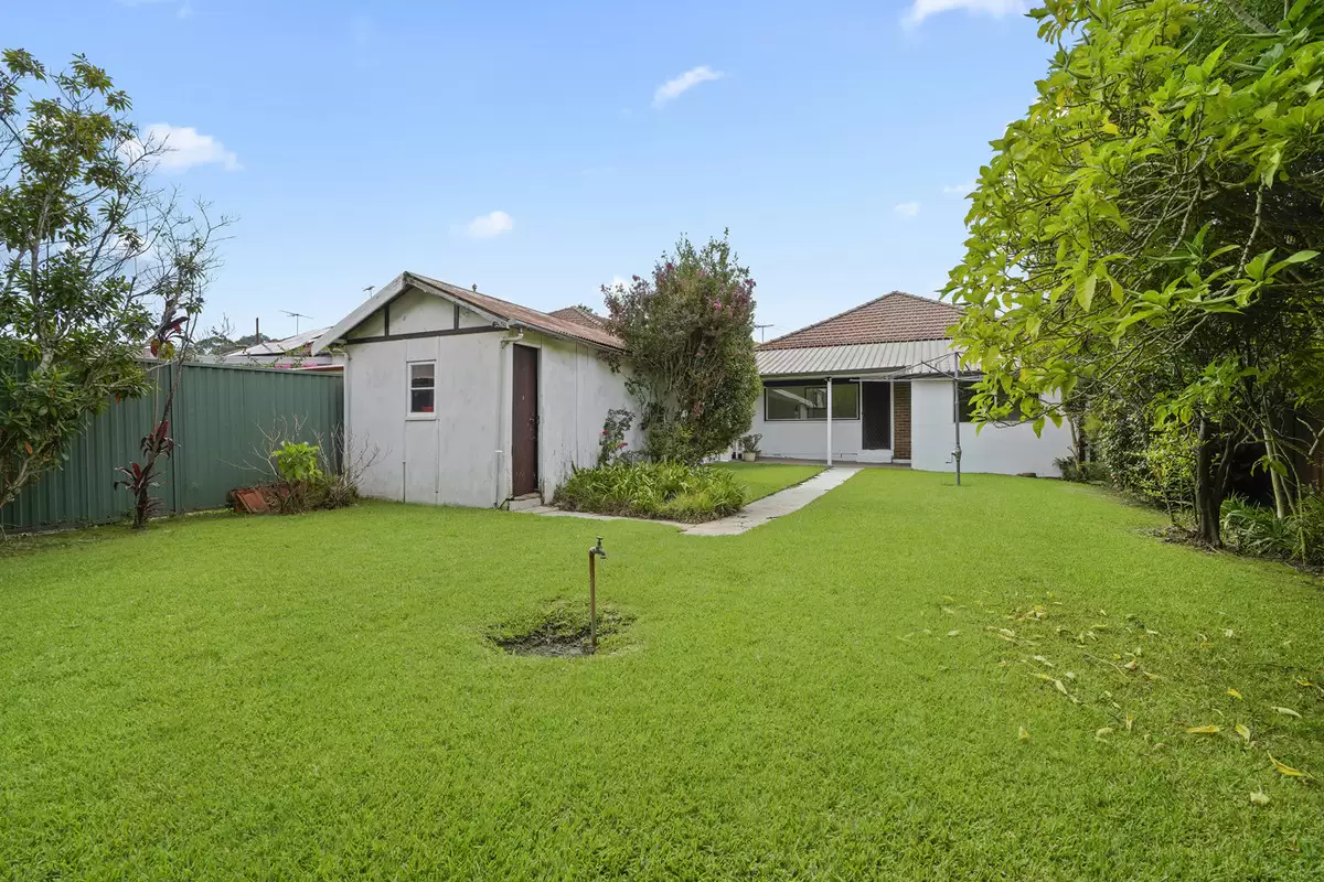 82 King Street, Ashbury Sold by Rich & Oliva - image 11