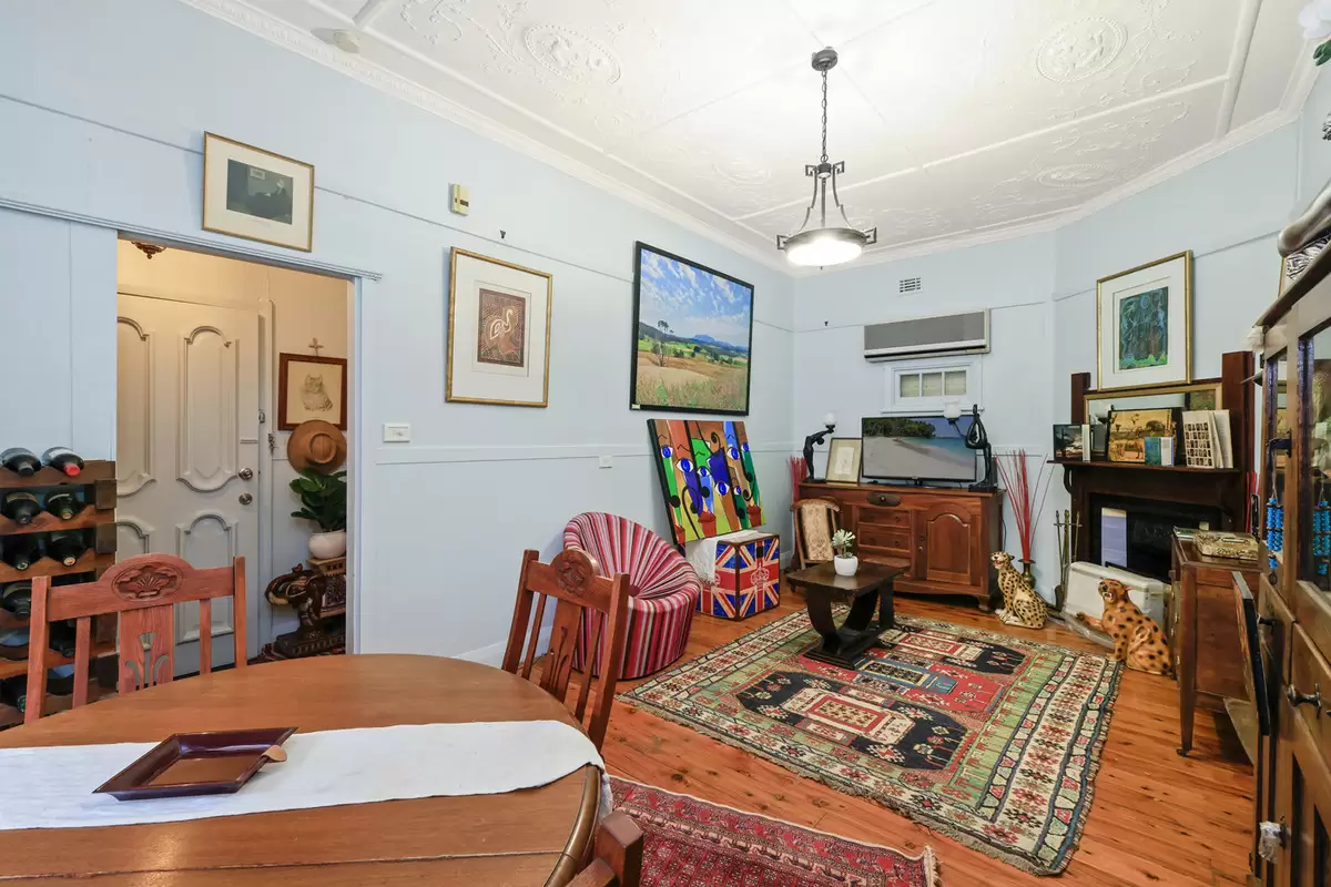 21 Windsor Avenue, Croydon Park Sold by Rich & Oliva - image 4