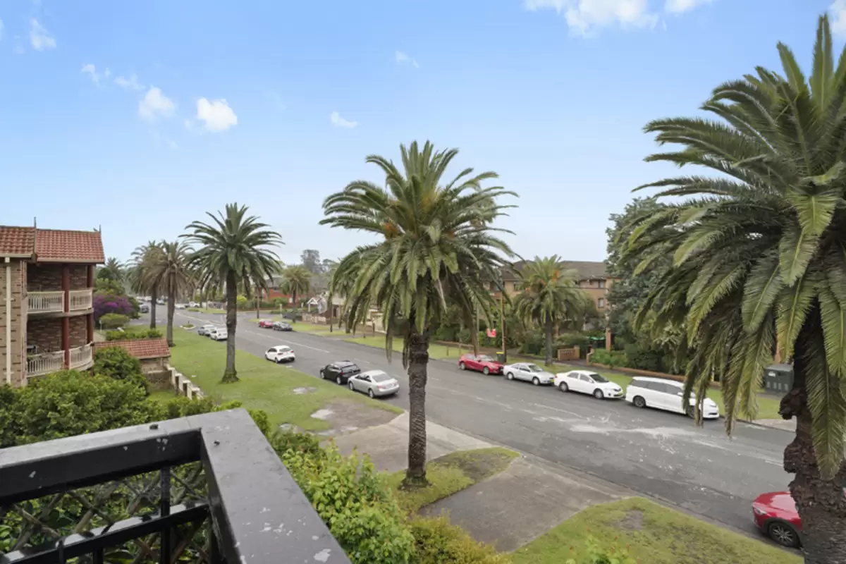 9/8 Fifth Avenue, Campsie Sold by Rich & Oliva - image 6