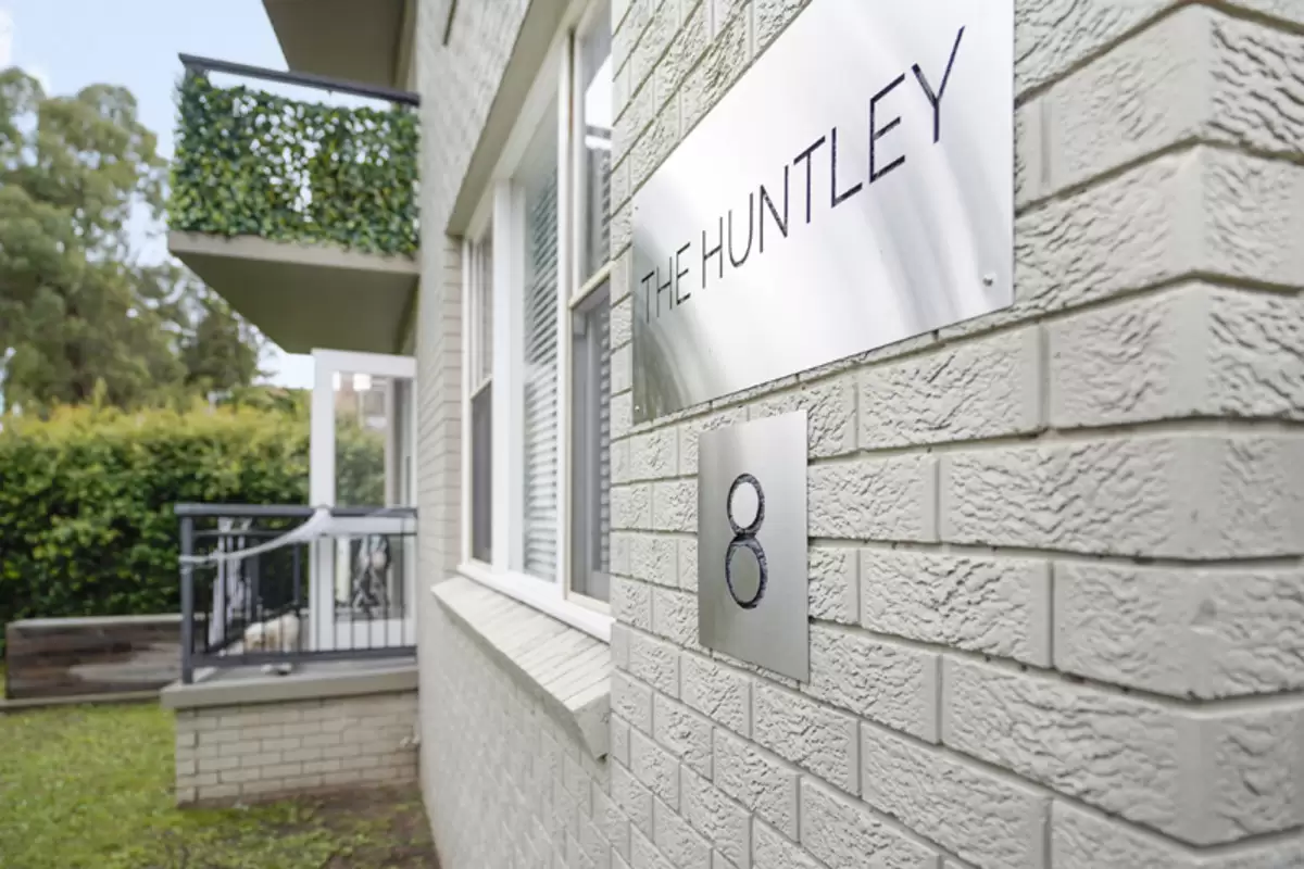 9/8 Fifth Avenue, Campsie Sold by Rich & Oliva - image 7