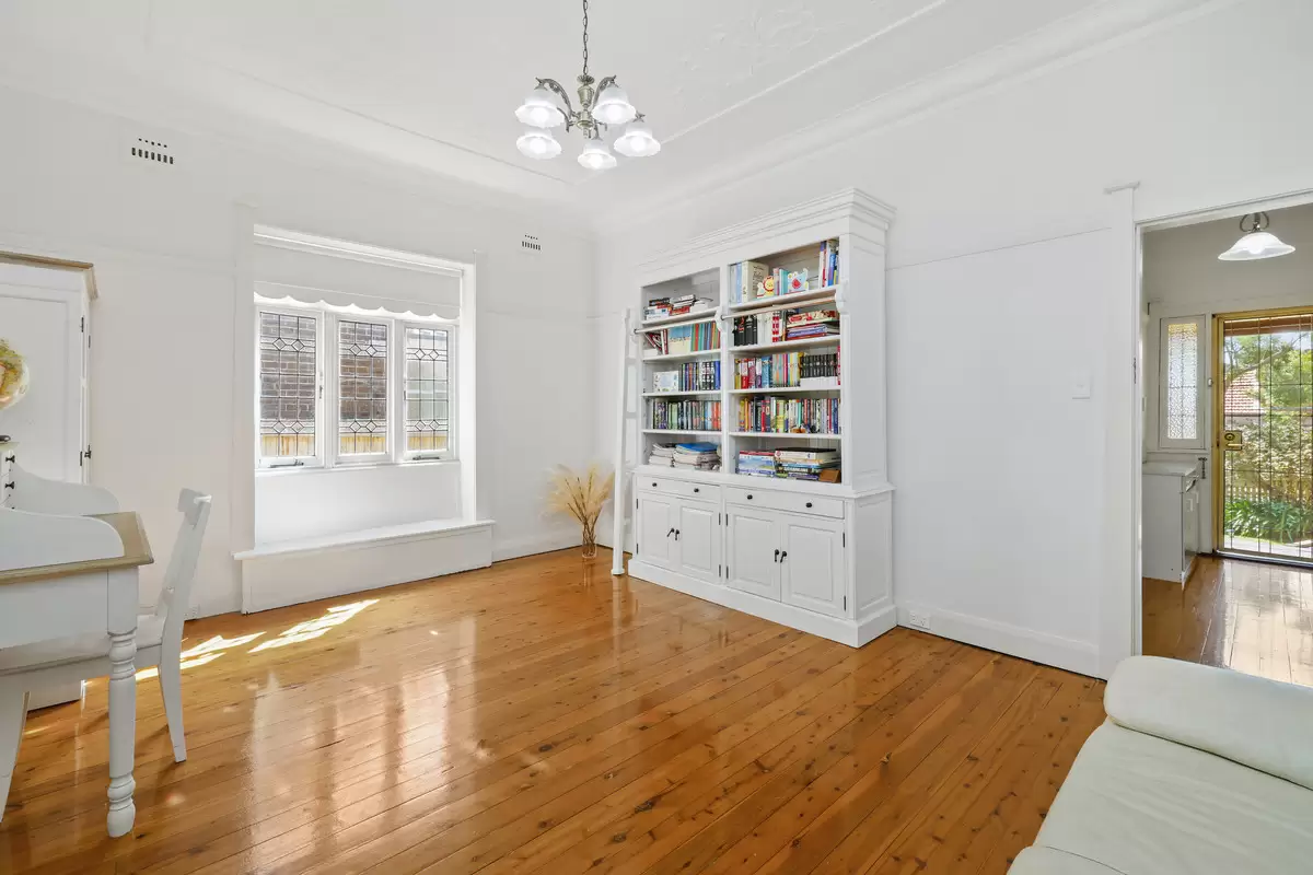 46 Bay Street, Croydon Sold by Rich & Oliva - image 6