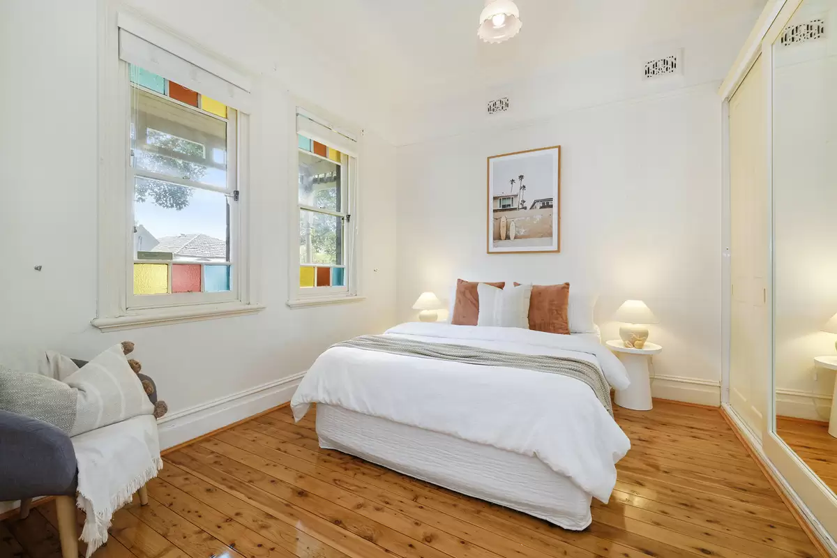6 Arthur Street, Croydon Sold by Rich & Oliva - image 3
