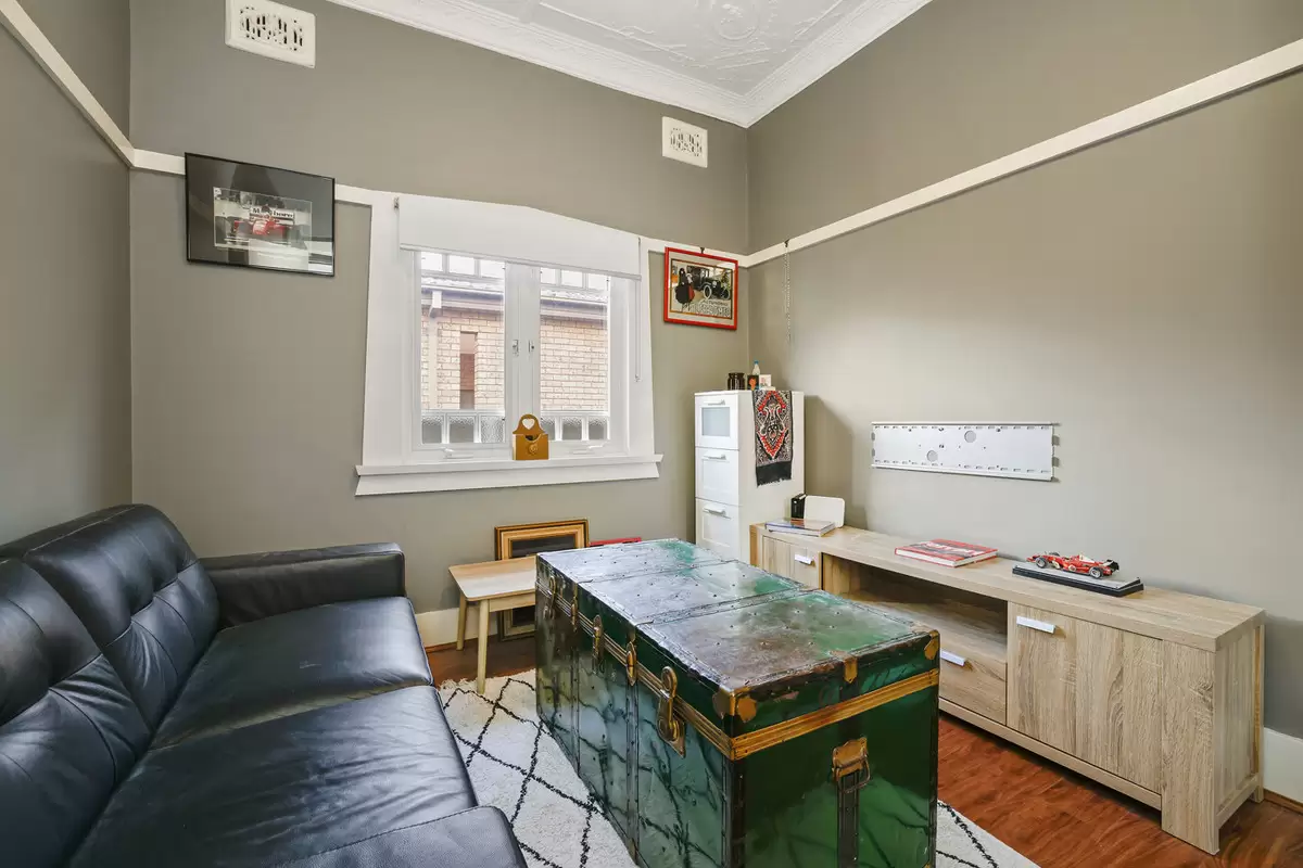 11 Cheviot Street, Ashbury Sold by Rich & Oliva - image 4
