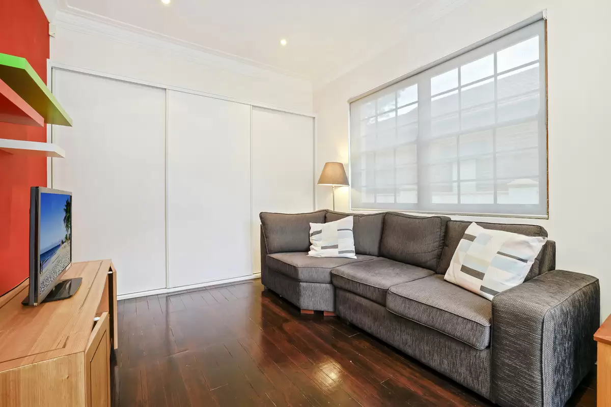 31 Hampton Street, Croydon Park Sold by Rich & Oliva - image 5