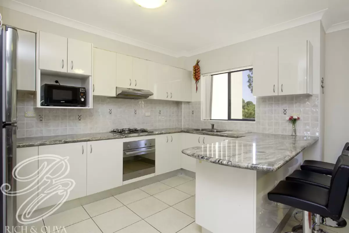 13/69-73 Second Avenue, Campsie Sold by Rich & Oliva - image 4