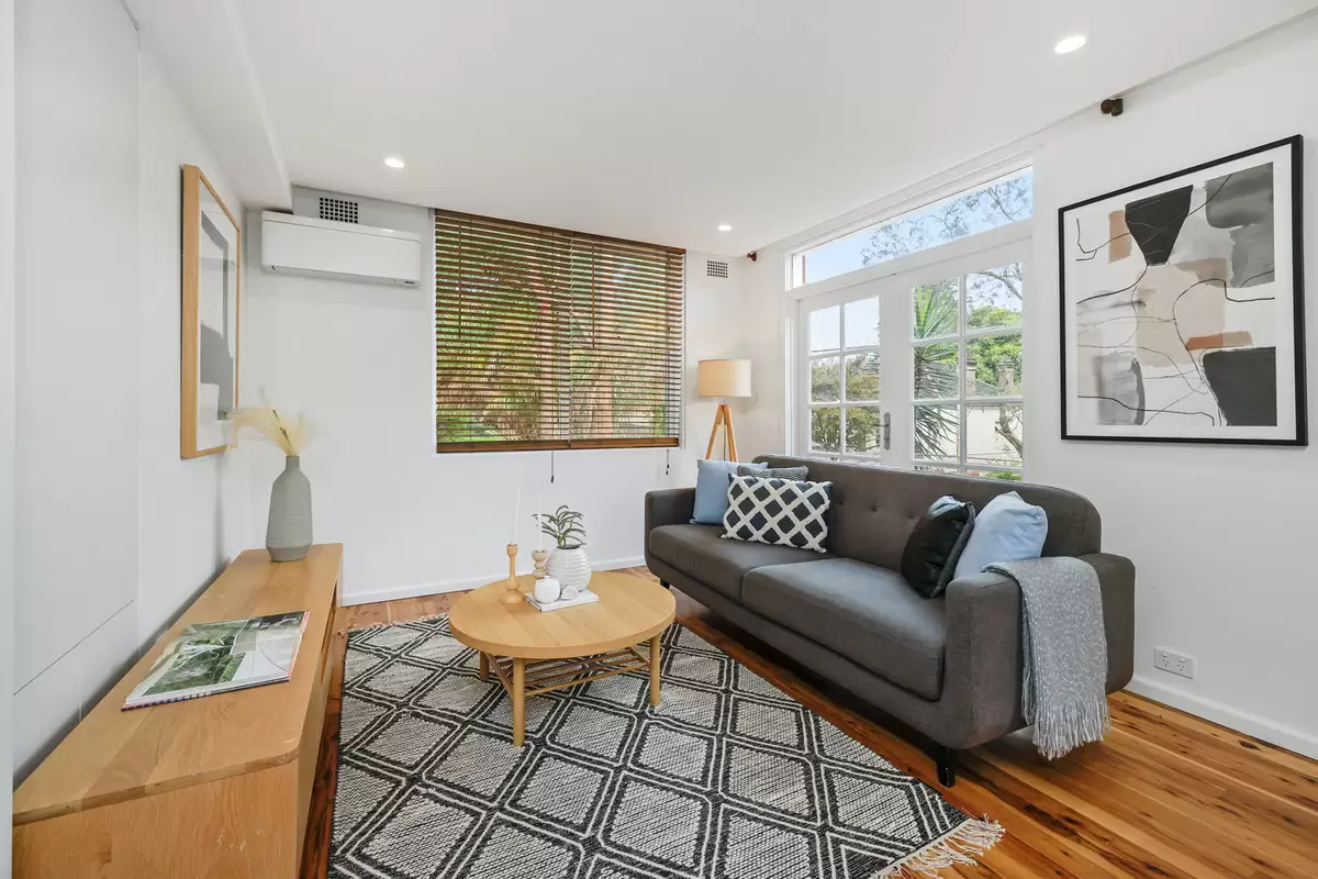 1/34 Croydon Street, Petersham Sold by Rich & Oliva - image 2