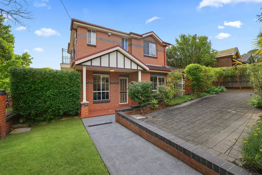 33 Duntroon Street, Hurlstone Park Sold by Rich & Oliva