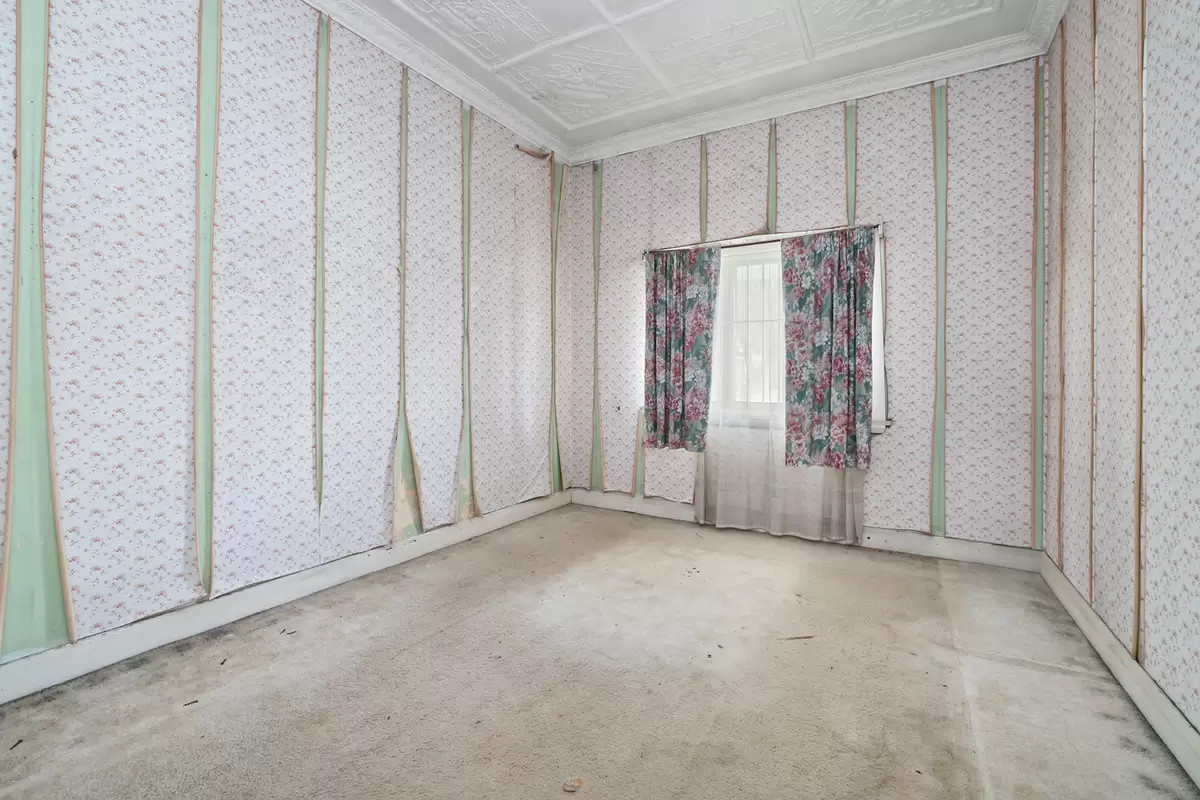 31 Dunmore Street, Croydon Park Sold by Rich & Oliva - image 5
