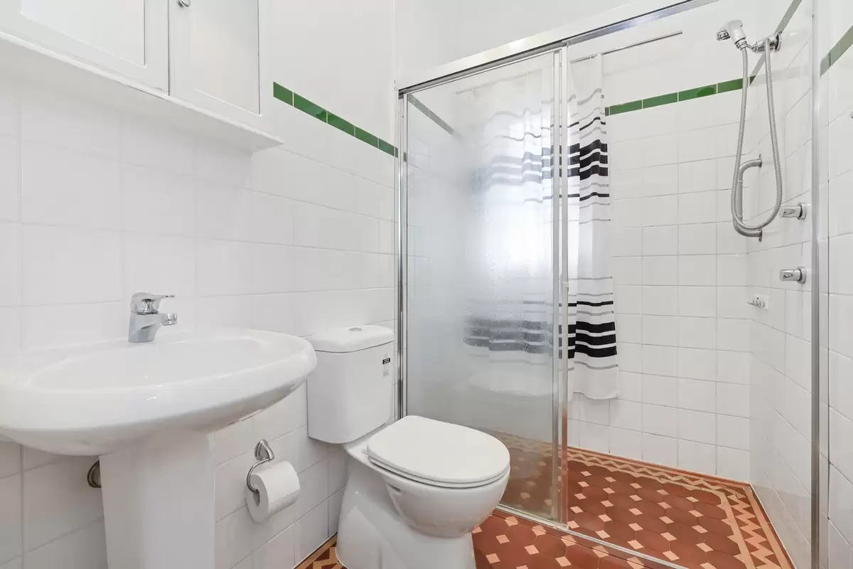 7 Kelvin Street, Ashbury Sold by Rich & Oliva - image 7