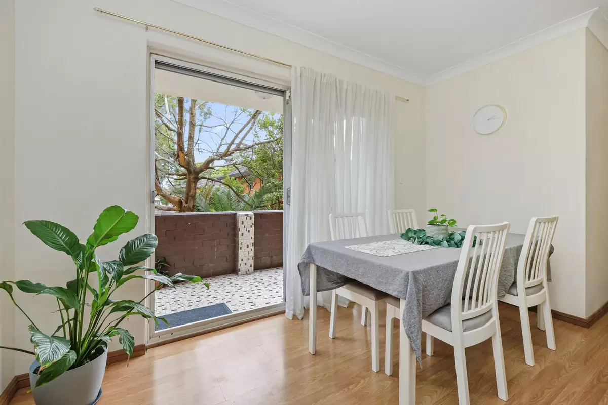 2/112 Bland Street.,, Ashfield Sold by Rich & Oliva - image 5
