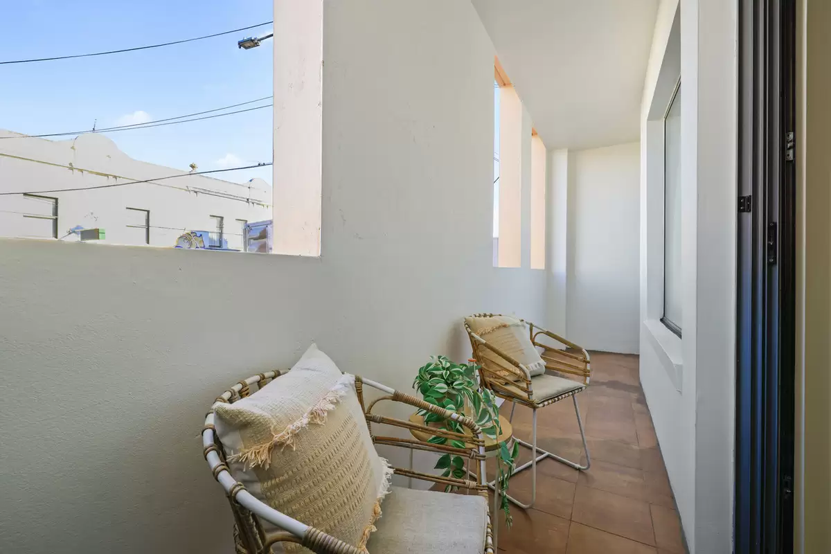 1/141-145 Enmore Road, Enmore Sold by Rich & Oliva - image 9