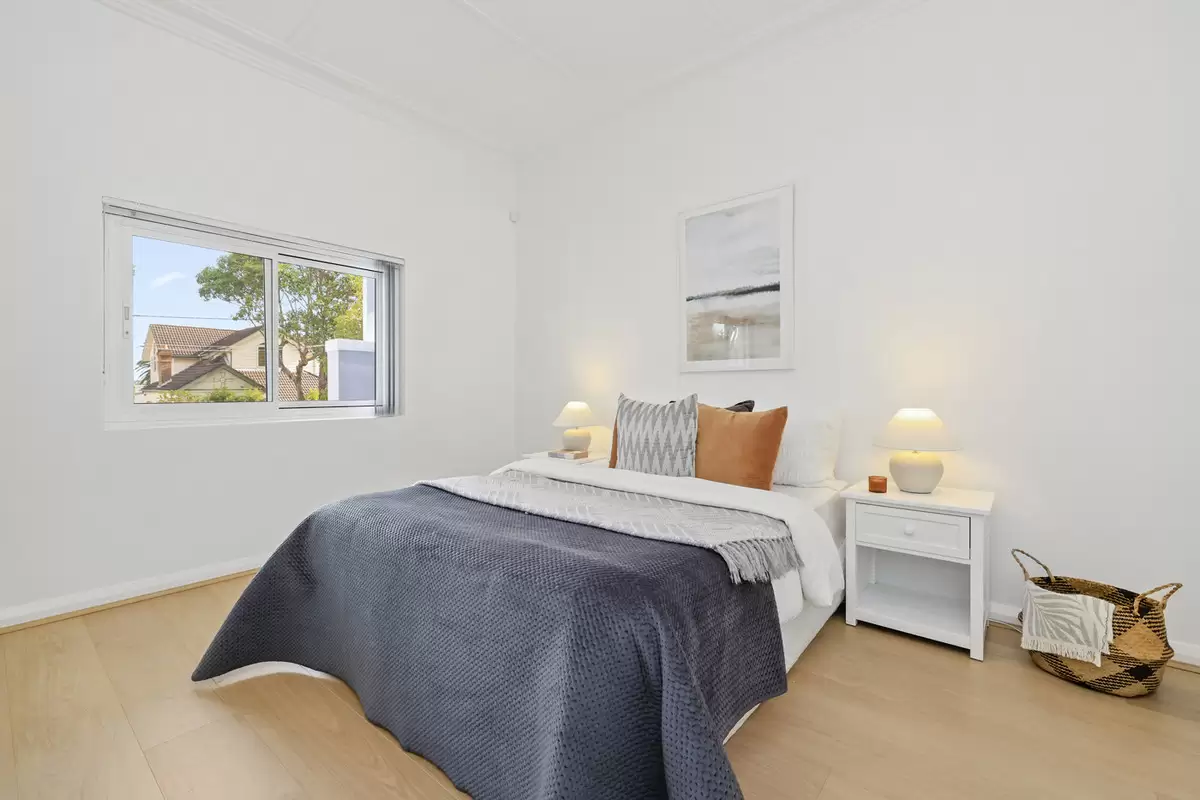 12 Rose Street, Croydon Park Sold by Rich & Oliva - image 4