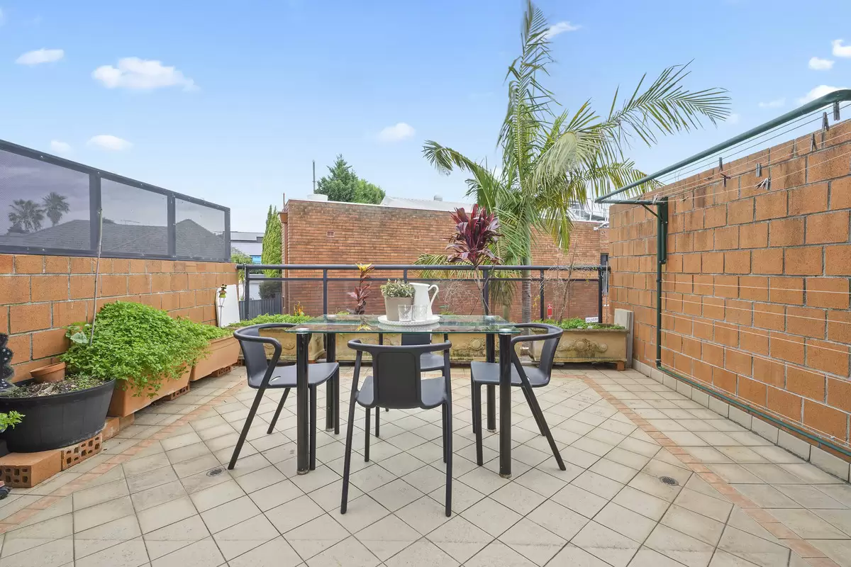 3/139-143 Georges River Road, Croydon Park Sold by Rich & Oliva - image 4
