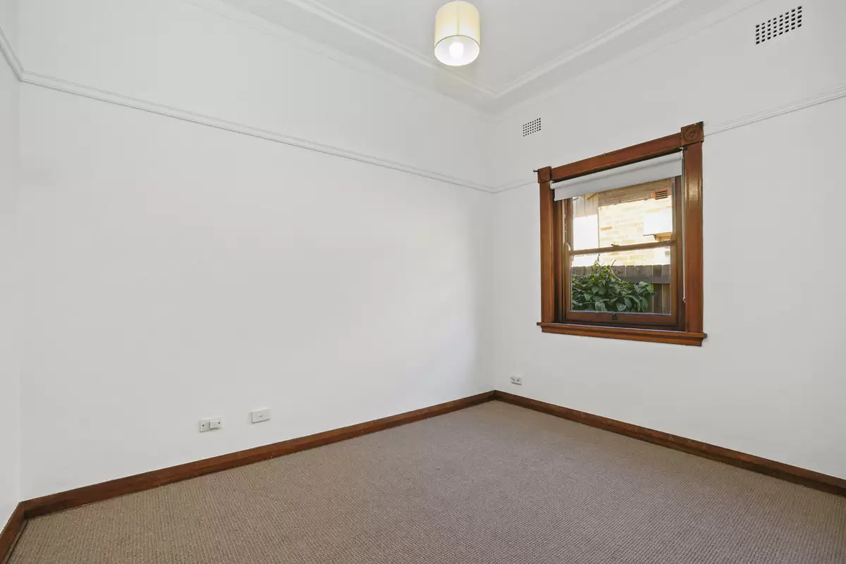 27 Lucy Street, Ashfield Sold by Rich & Oliva - image 8