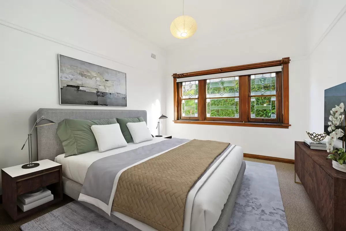 27 Lucy Street, Ashfield Sold by Rich & Oliva - image 2