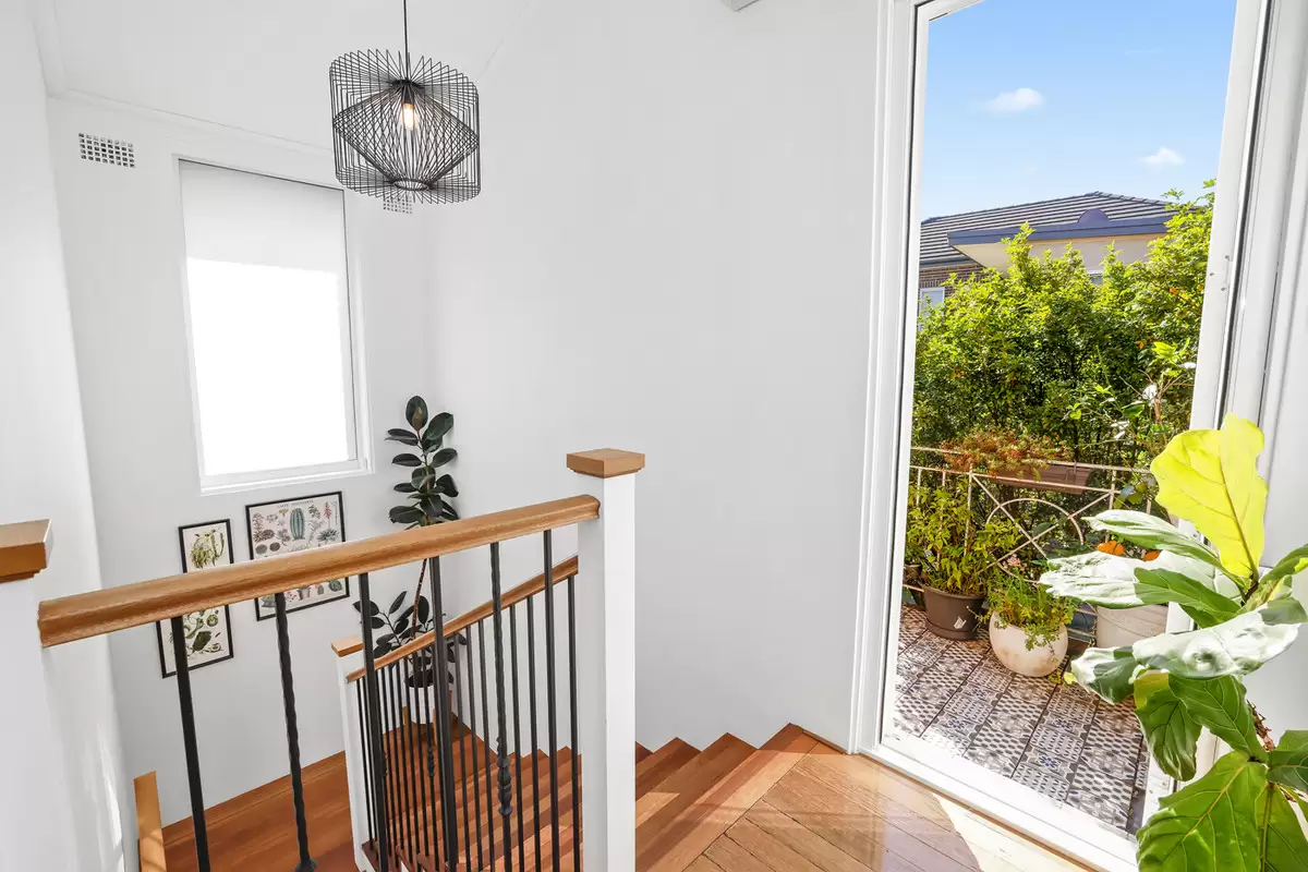 8/34 Croydon Street, Petersham Sold by Rich & Oliva - image 7