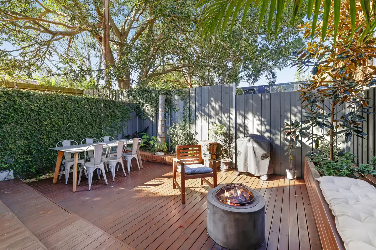 8/34 Croydon Street, Petersham Sold by Rich & Oliva - image 4