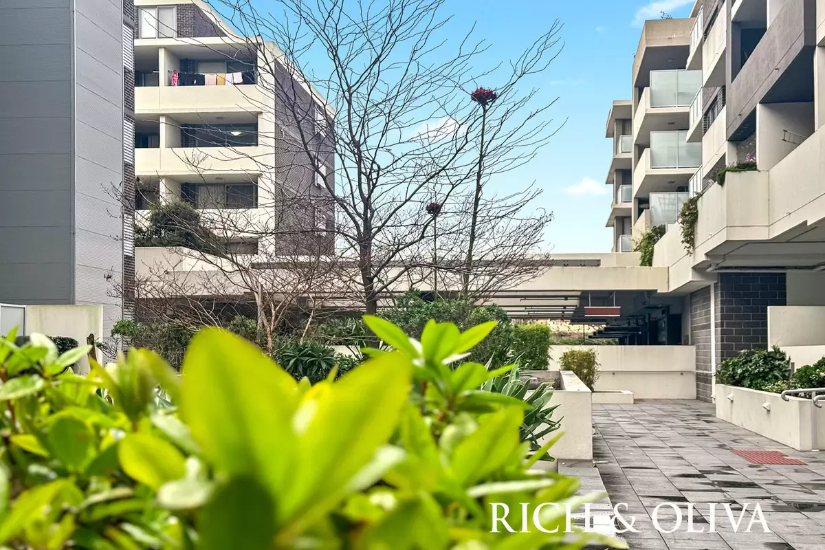 50/20 Matthews Street, Punchbowl Sold by Rich & Oliva - image 8