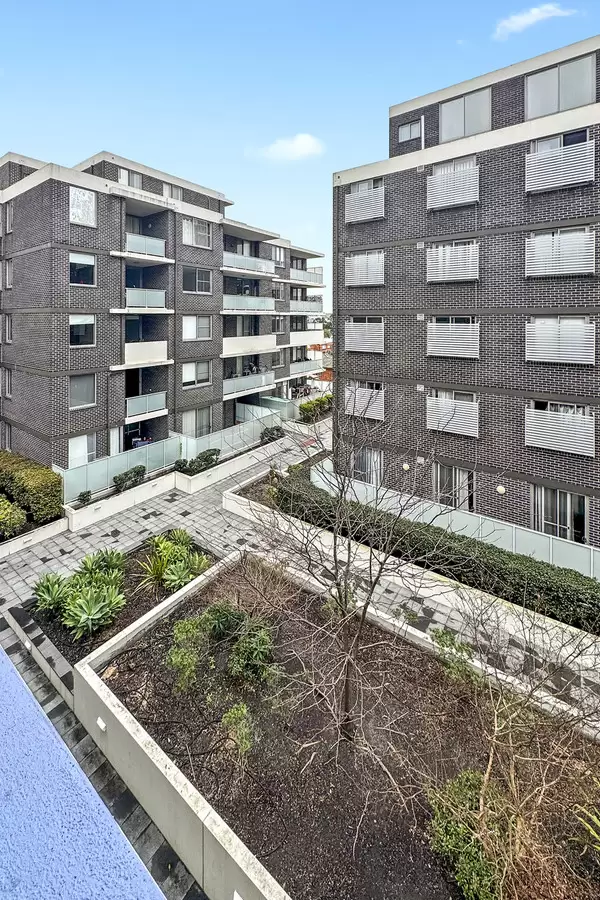 50/20 Matthews Street, Punchbowl Sold by Rich & Oliva - image 4