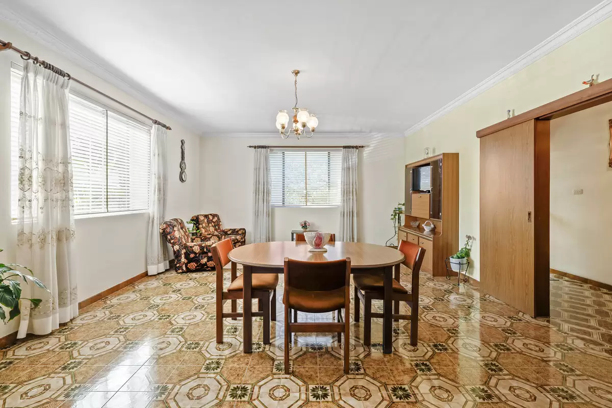 15 Fore Street, Canterbury Sold by Rich & Oliva - image 3