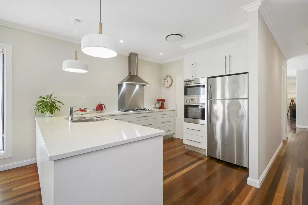 31 Trelawney Street, Croydon Park Sold by Rich & Oliva - image 4