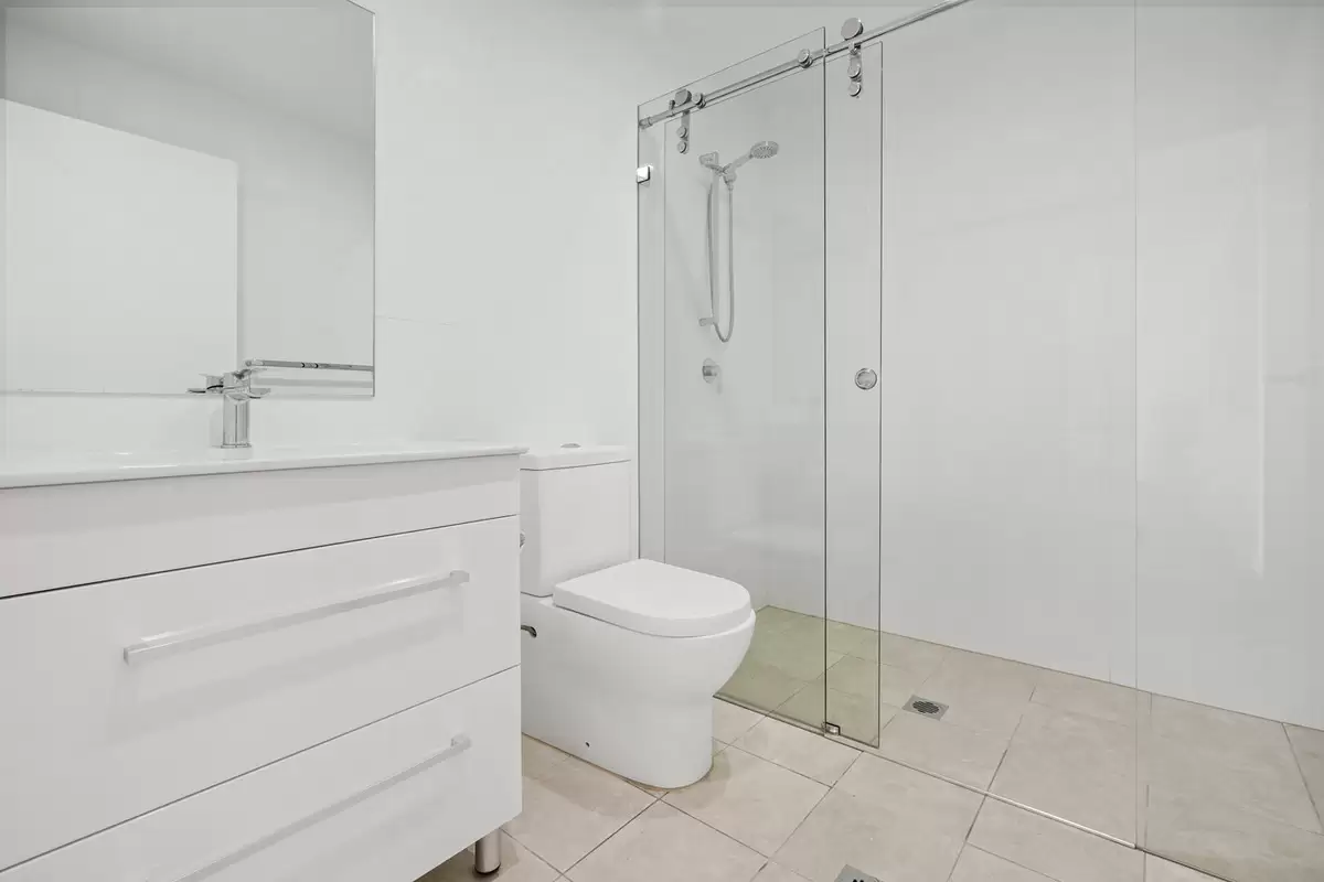 8/884 Canterbury Road.,, Roselands Sold by Rich & Oliva - image 5