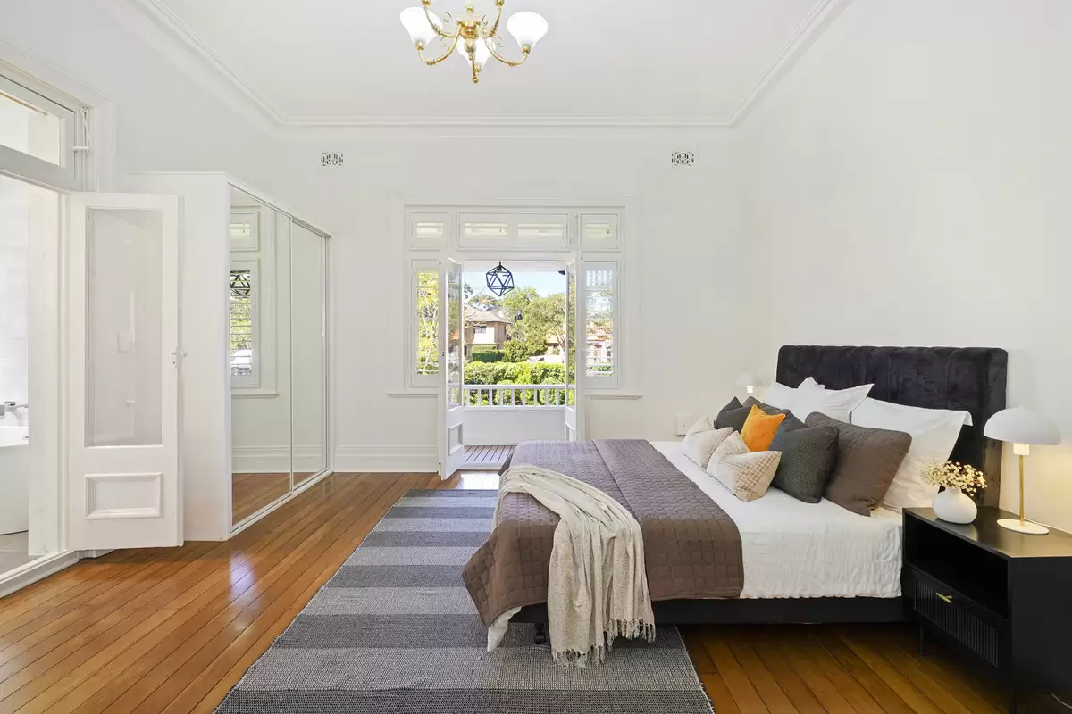 217 Burwood Road, Burwood Sold by Rich & Oliva - image 16