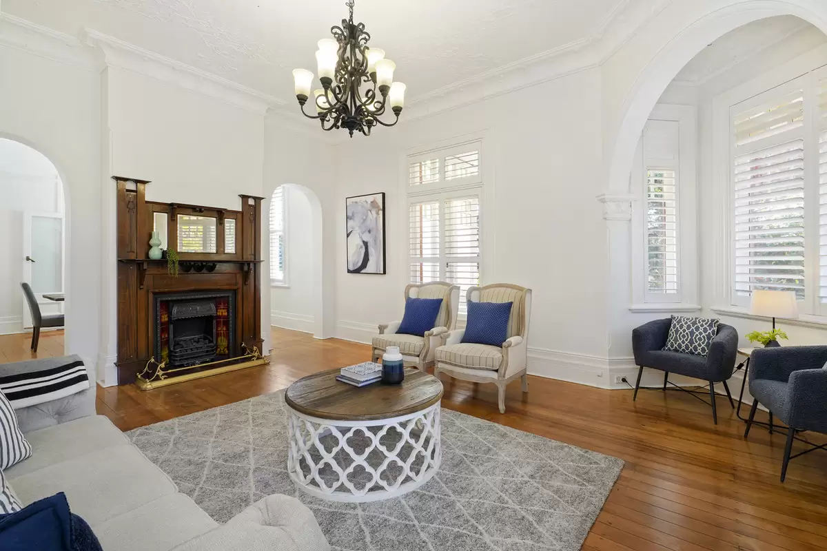 217 Burwood Road, Burwood Sold by Rich & Oliva - image 8