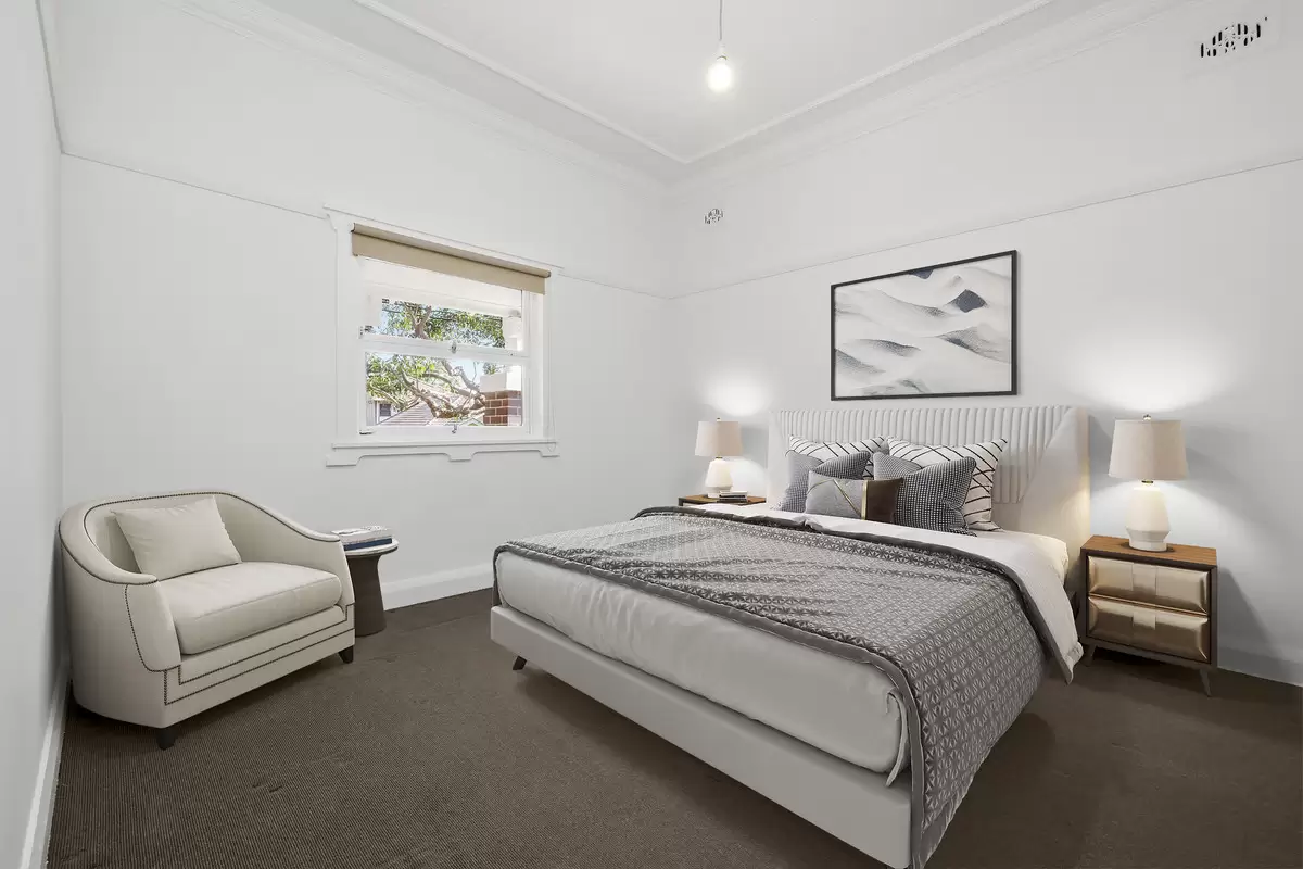 49 Roslyn Street, Ashbury Sold by Rich & Oliva - image 3