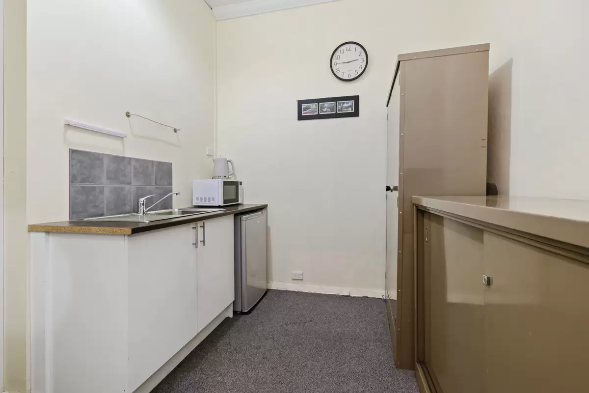 42 Wentworth Street, Croydon Park Sold by Rich & Oliva - image 5