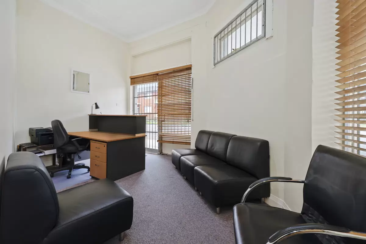 42 Wentworth Street, Croydon Park Sold by Rich & Oliva - image 3