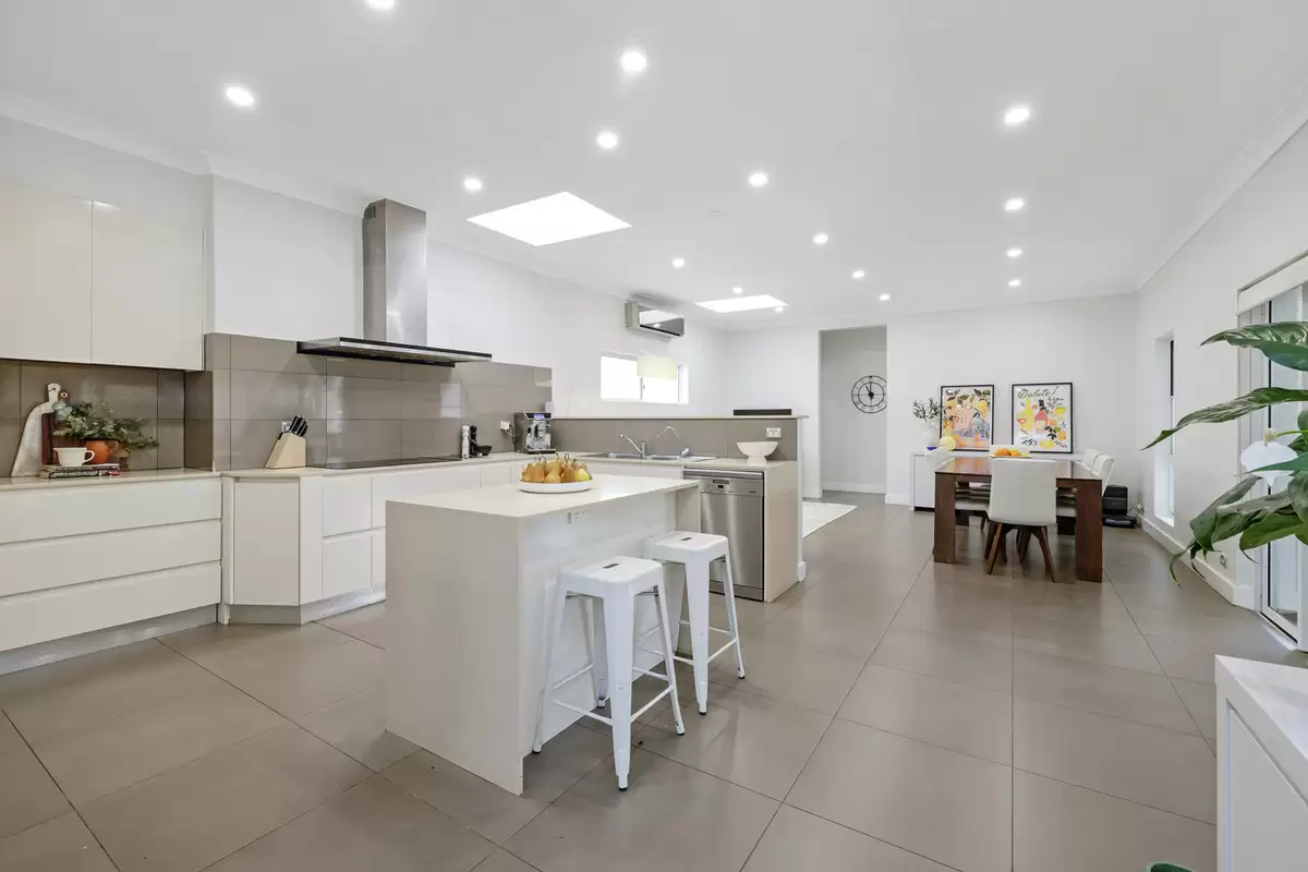 49 Carrisbrook Avenue, Punchbowl Sold by Rich & Oliva - image 8