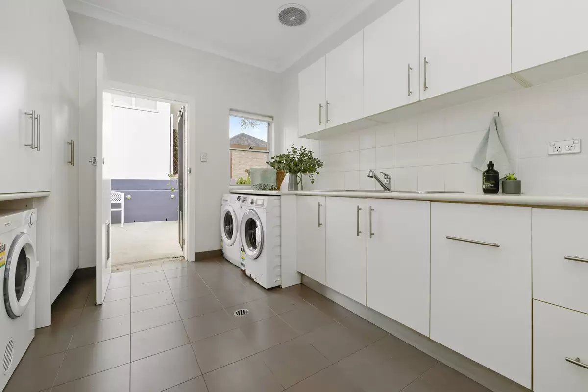 49 Carrisbrook Avenue, Punchbowl Sold by Rich & Oliva - image 11