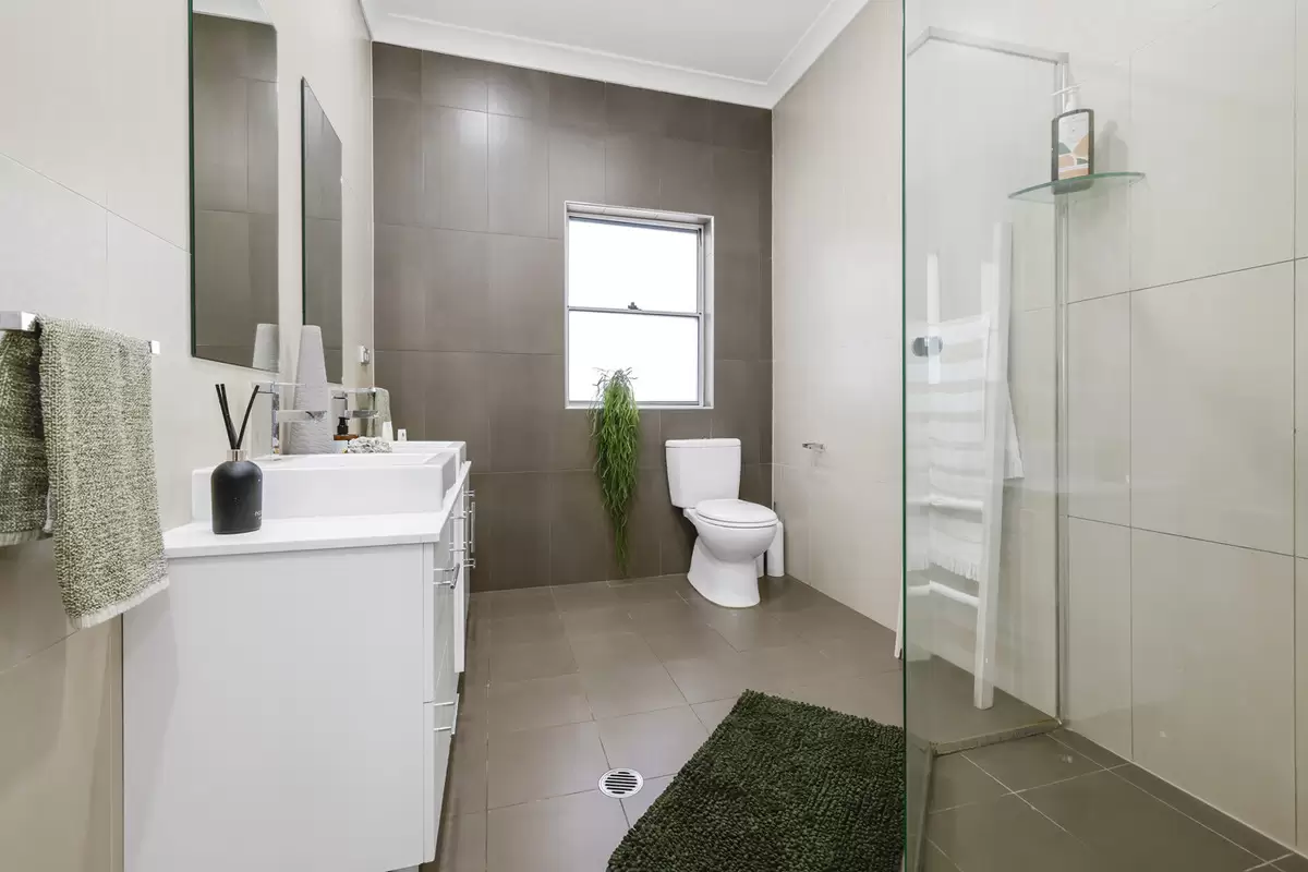 49 Carrisbrook Avenue, Punchbowl Sold by Rich & Oliva - image 12