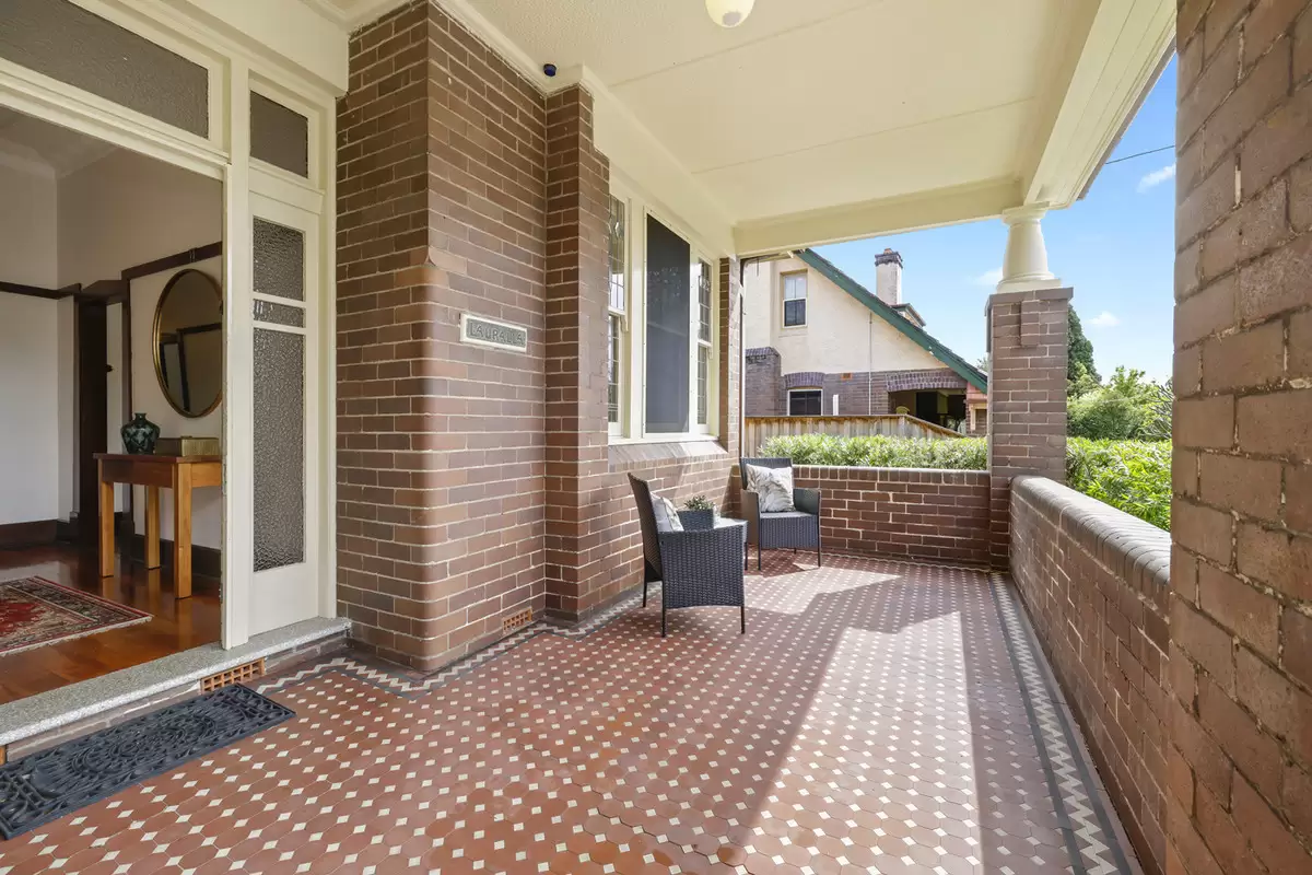 17 Malvern Avenue, Croydon Sold by Rich & Oliva - image 2