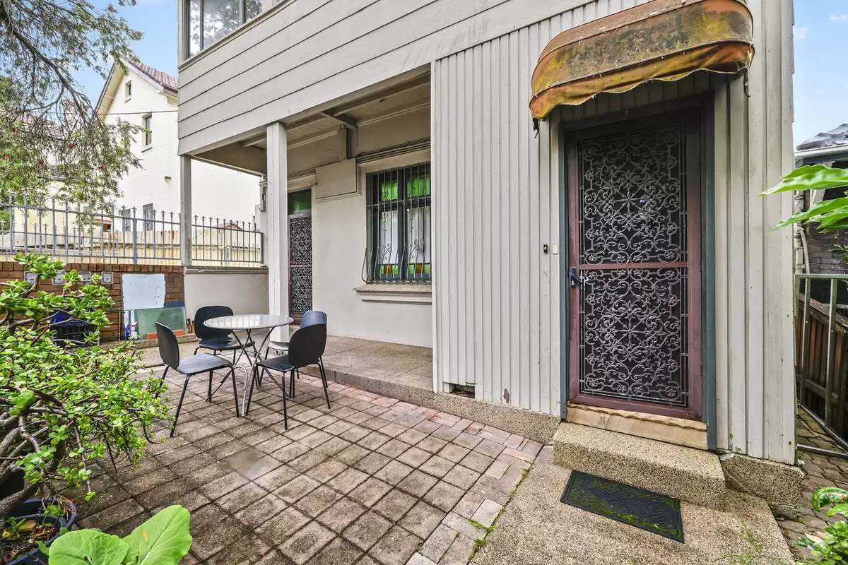 15 Shaw Street, Petersham Sold by Rich & Oliva - image 6